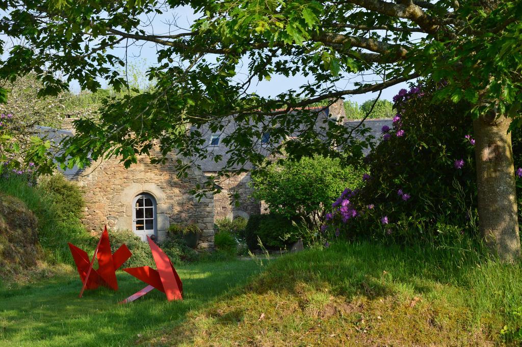 La Grange De Coatelan Hotel Plougonven Exterior photo